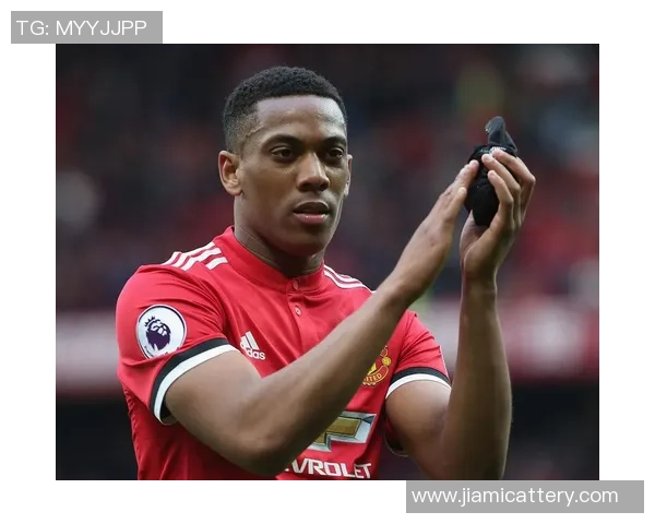 马夏尔足球明星的辉煌历程与未来展望解析